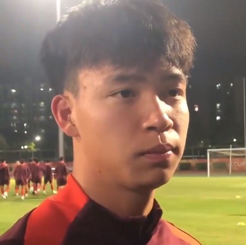  王钰栋：很多球迷观赛会给芭乐视频官网入口带来动力 希望大家多多支持U20国青